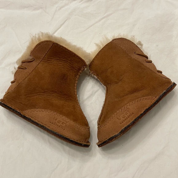 UGG Other - Ugg Infant Baby Soft Sole Bootie Walker Size Small